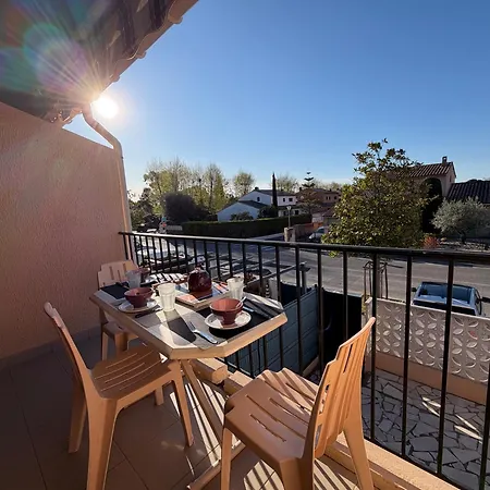 Mezzanine A Moins De 800m De La De Apartamento *