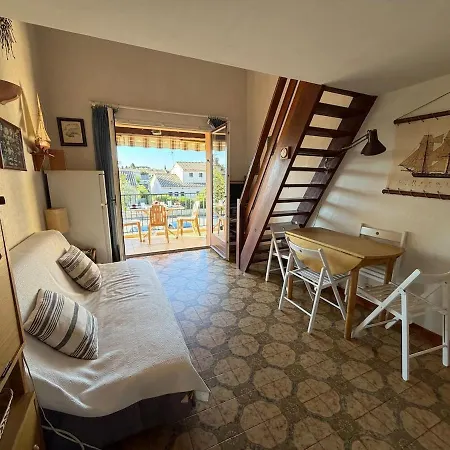 Apartamento Mezzanine A Moins De 800m De La De